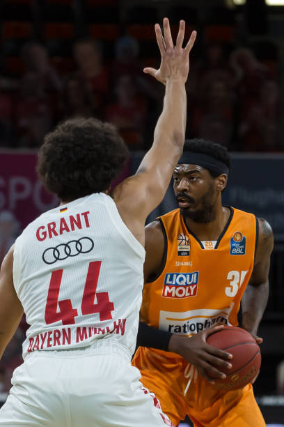 他需要更加 他需要更加