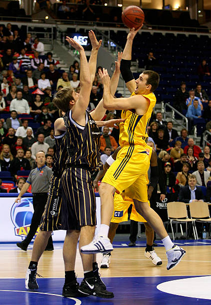 公园晨练 公园晨练